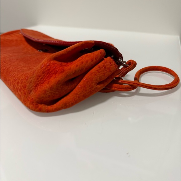 Maison Martin Margiela Vibrant Orange Coral Crossbody Bag - Picture 14 of 17